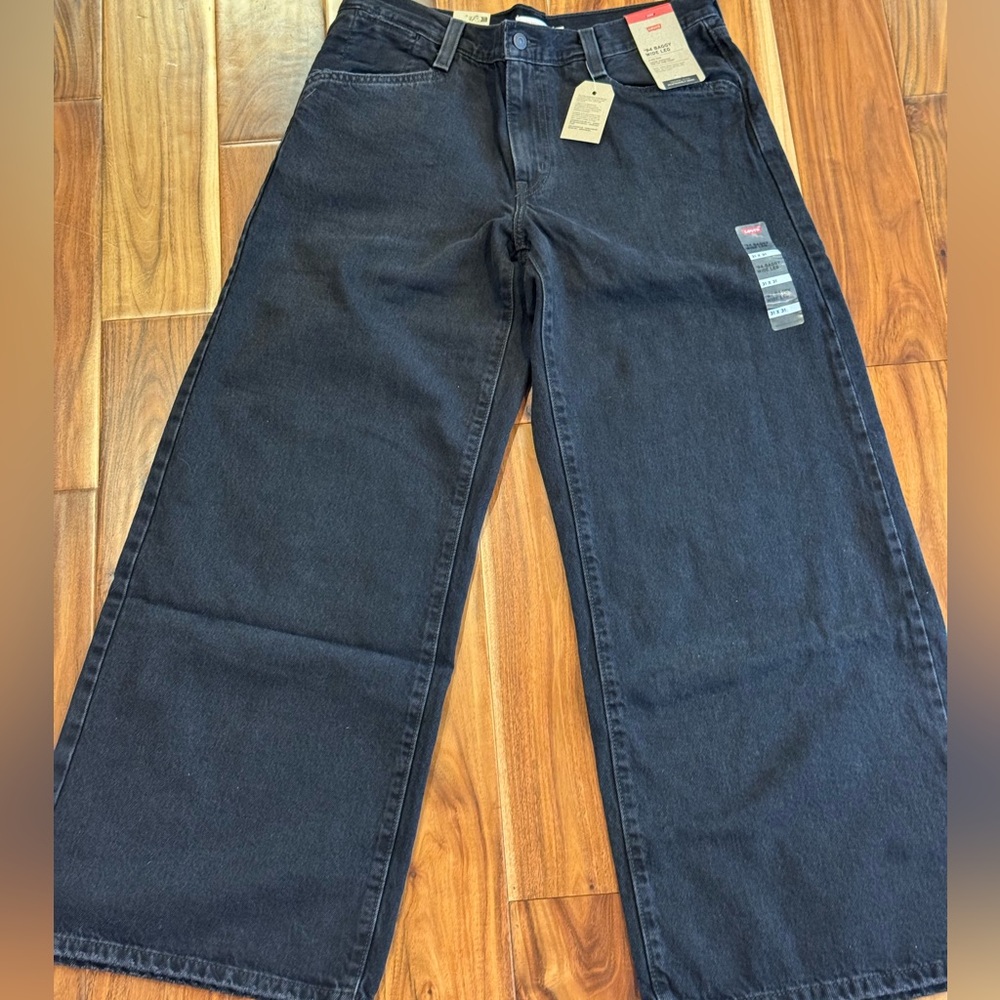 Women’s Levi’s ‘94 Baggy wide leg NWT 31x31